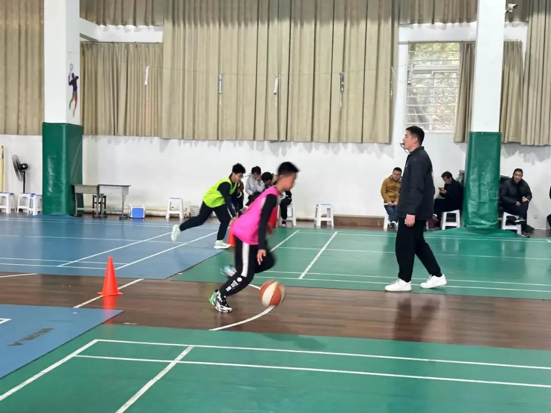 小学生篮球训练总结及心得体会简短_2